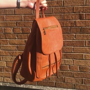 Vera Pelle Cognac Drawstring Bucket Bag Backpack